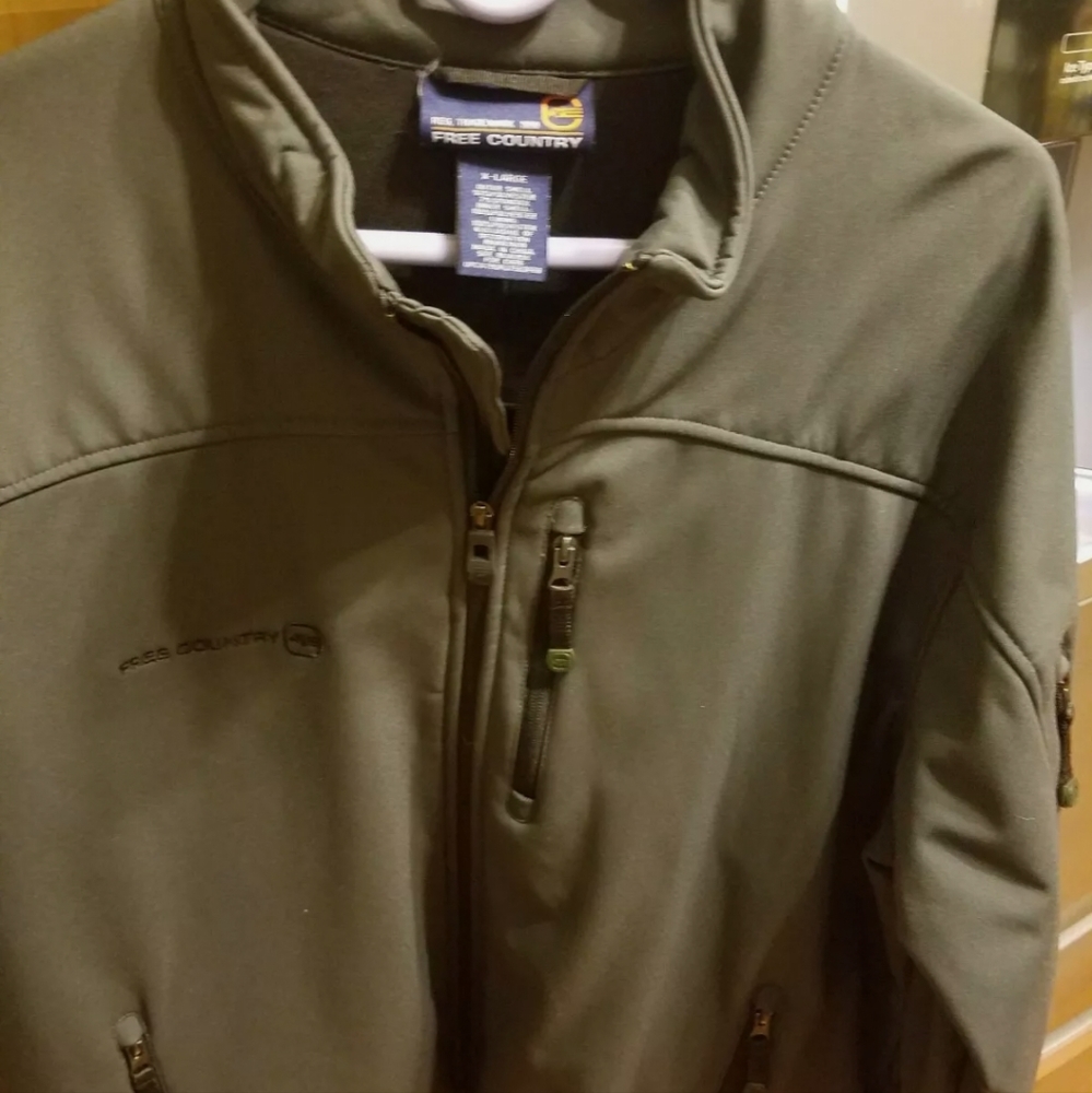 Men's  Free Country Lightweight  Jacket